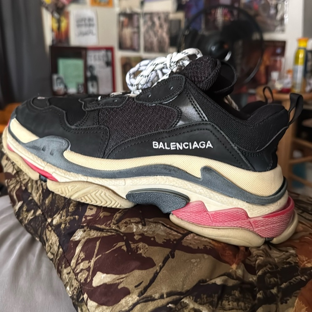 BALENCIAGA triple s sneakers
